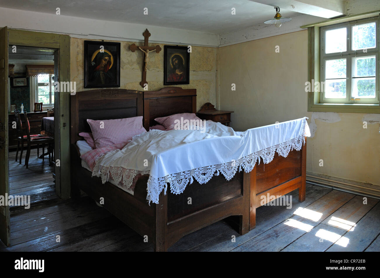 Schlafzimmer Blick Durch Ins Wohnzimmer, Um 1900, In Einem in Alte Schlafzimmer Um 1900